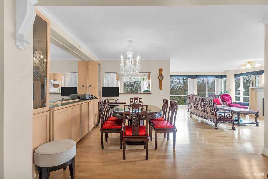 412 618 W 45th Avenue Vancouver, BC - 9