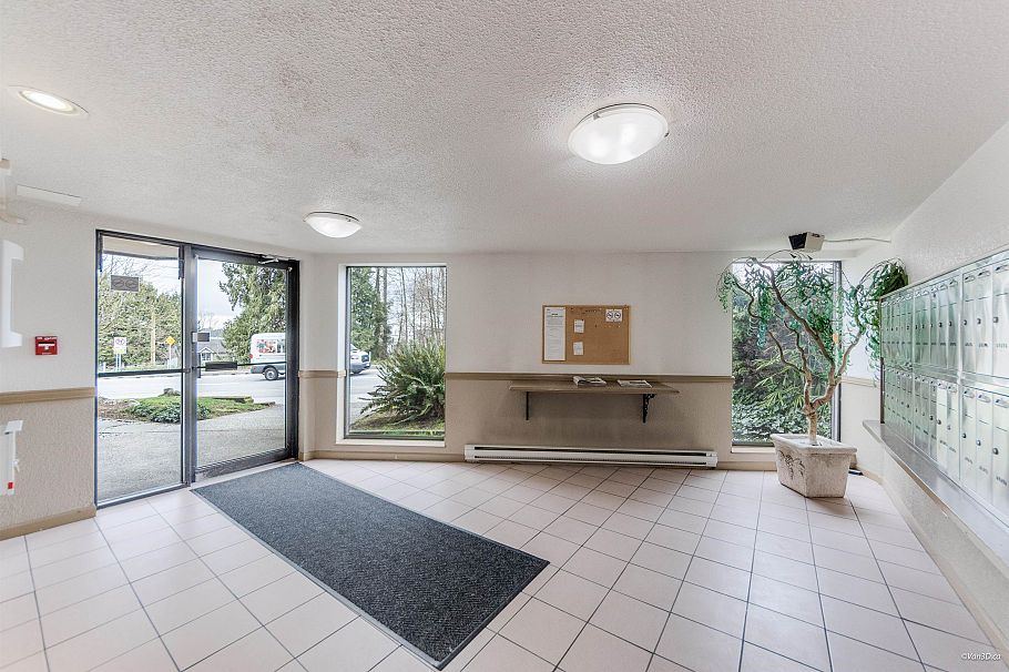 311 212 Forbes Avenue North Vancouver, BC - 4