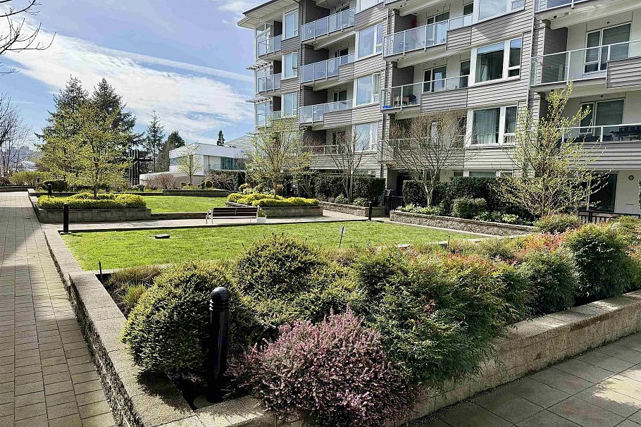 319 255 W 1st Street North Vancouver, BC - 28