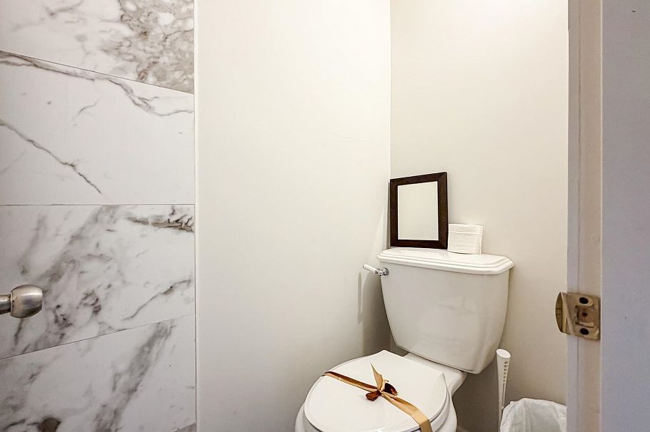 1939 E 39th Avenue Vancouver, BC - 19