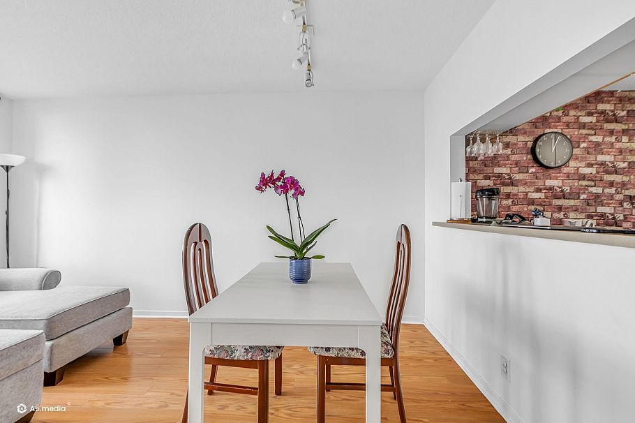 2508 3663 Crowley Drive Vancouver, BC - 6