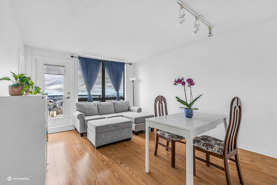 2508 3663 Crowley Drive Vancouver, BC - 7