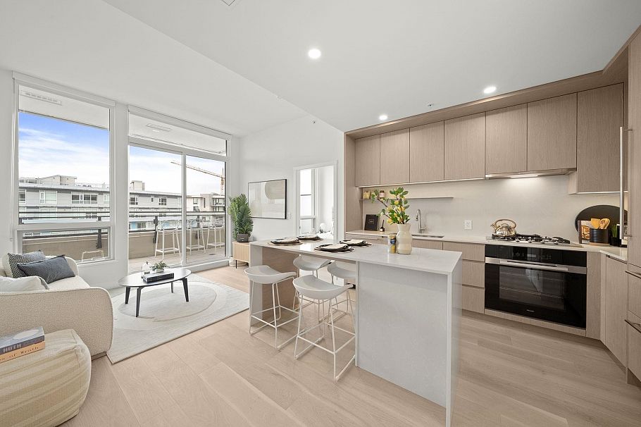 504 5212 Cambie Street Vancouver, BC - 1