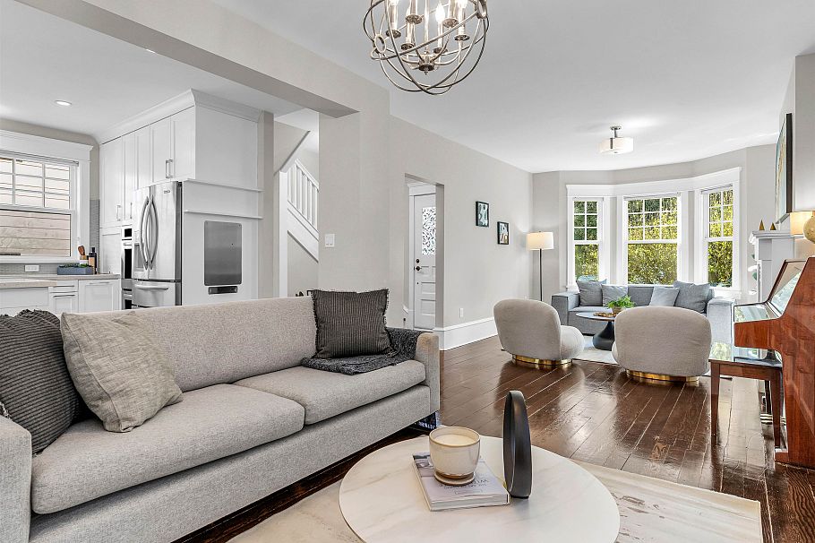 4446 Quebec Street Vancouver, BC - 4