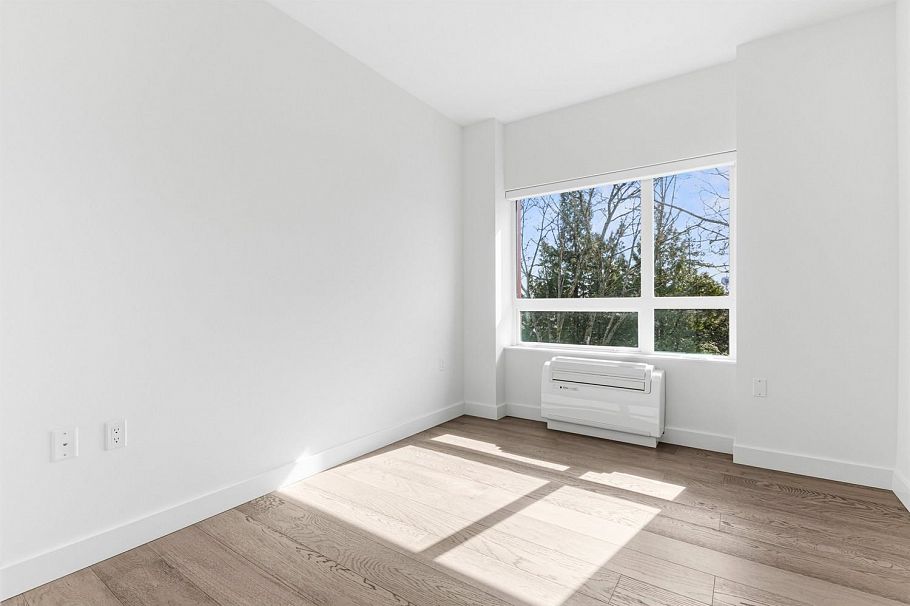 206 3590 W 39th Avenue Vancouver, BC - 9