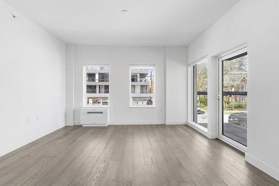 201 3590 W 39th Avenue Vancouver, BC - 6