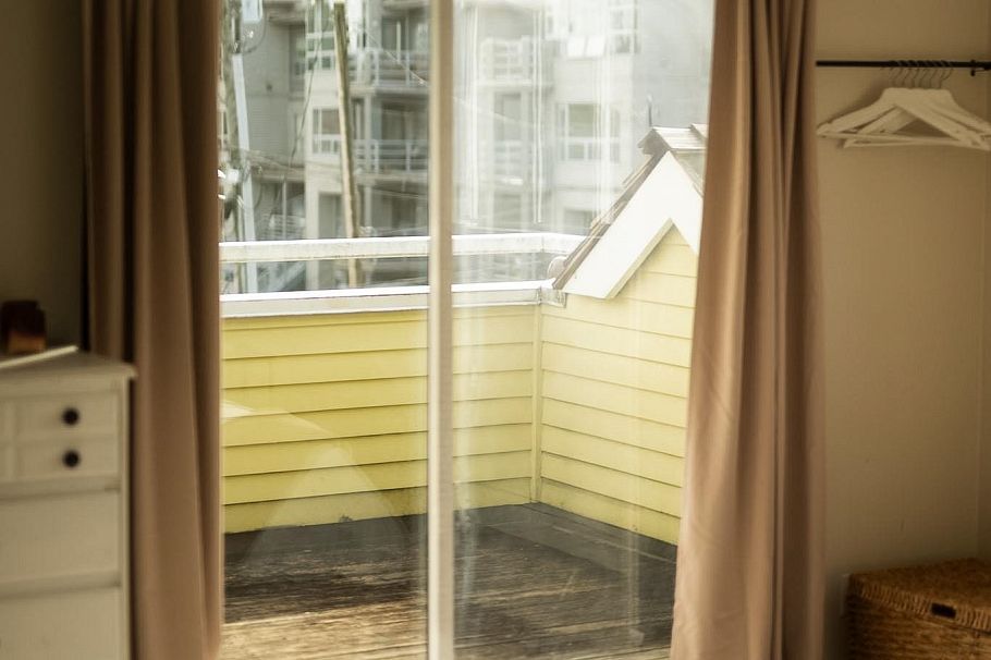 3110 W 3 Avenue Vancouver, BC - 31