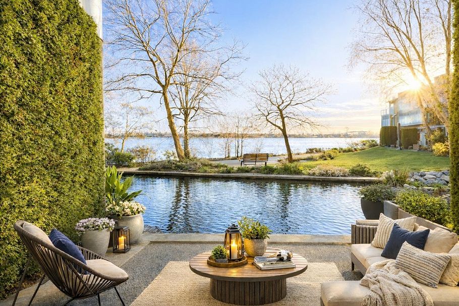 2178 E Kent Avenue South Vancouver, BC - 1