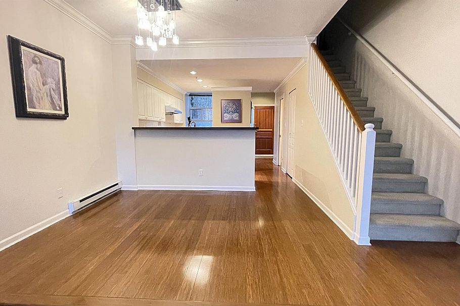 2178 E Kent Avenue South Vancouver, BC - 8