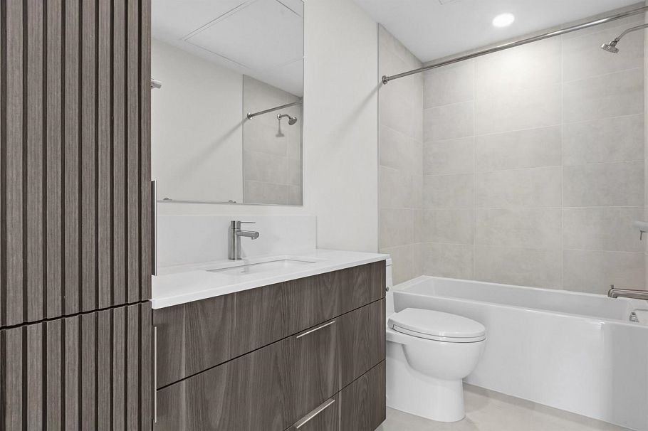 307 3590 W 39th Avenue Vancouver, BC - 25