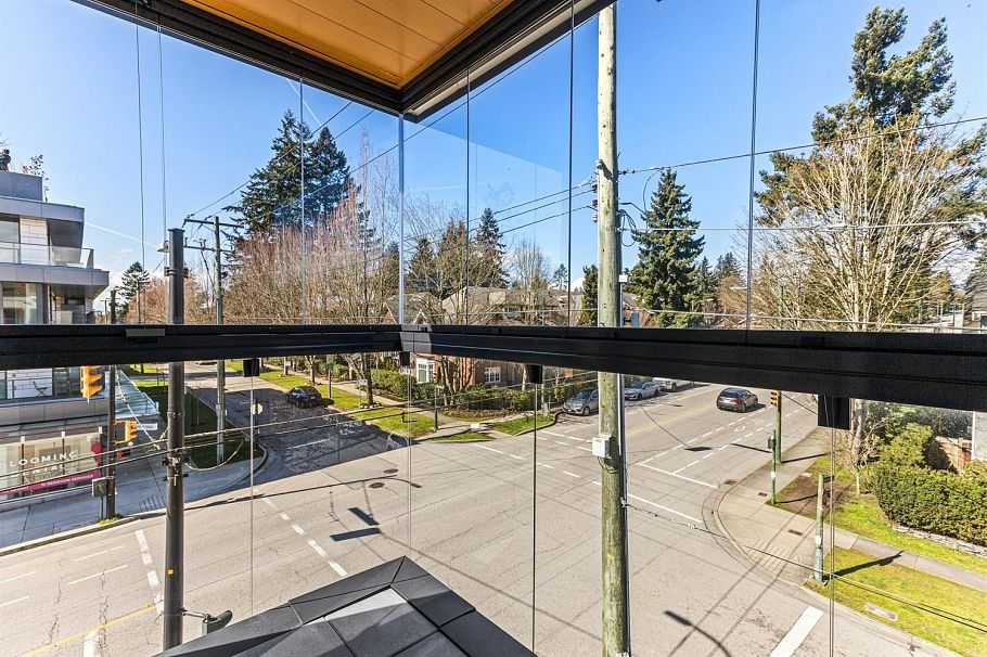 301 3590 W 39th Avenue Vancouver, BC - 18