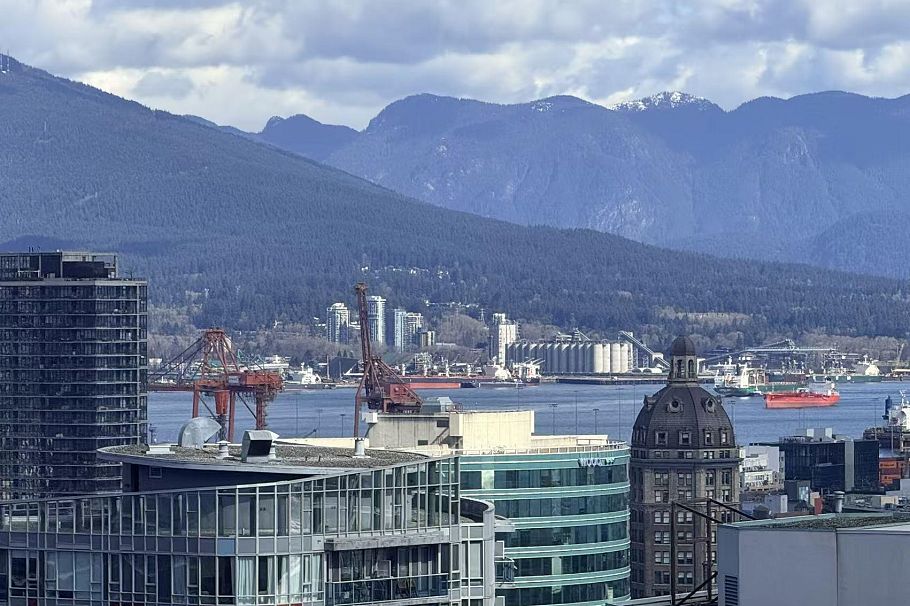 3008 909 Mainland Street Vancouver, BC - 1