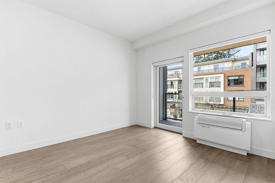 204 3590 W 39th Avenue Vancouver, BC - 9