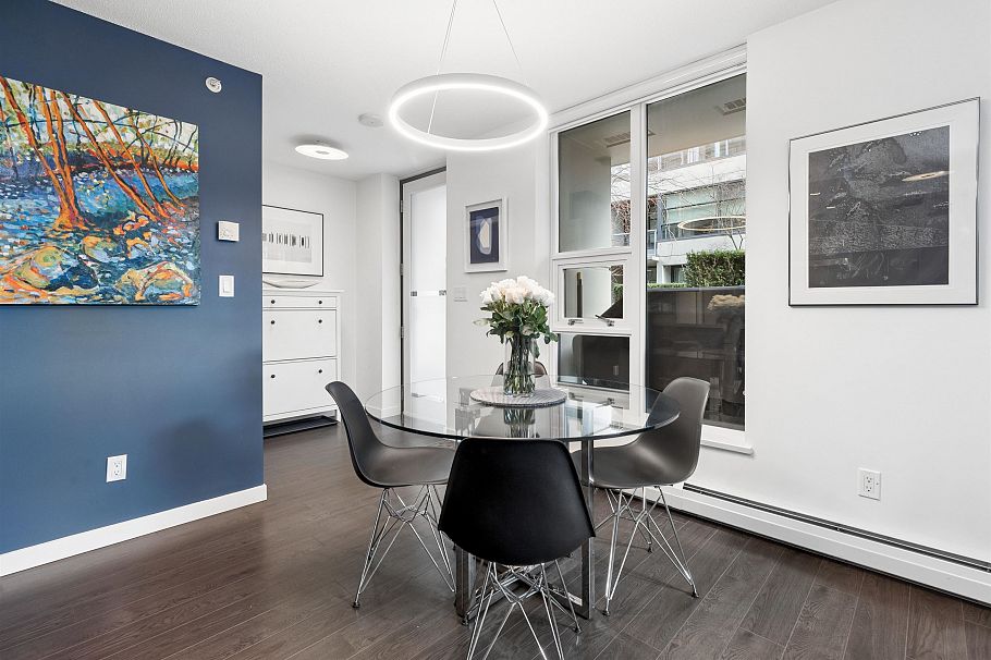 156 W 1st Avenue Vancouver, BC - 12