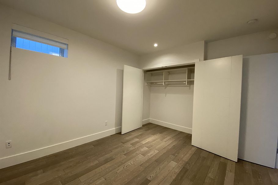 Basement Suite 4691 W 9TH AVENUE, Vancouver BC V6R 2E3 Vancouver, BC - 7