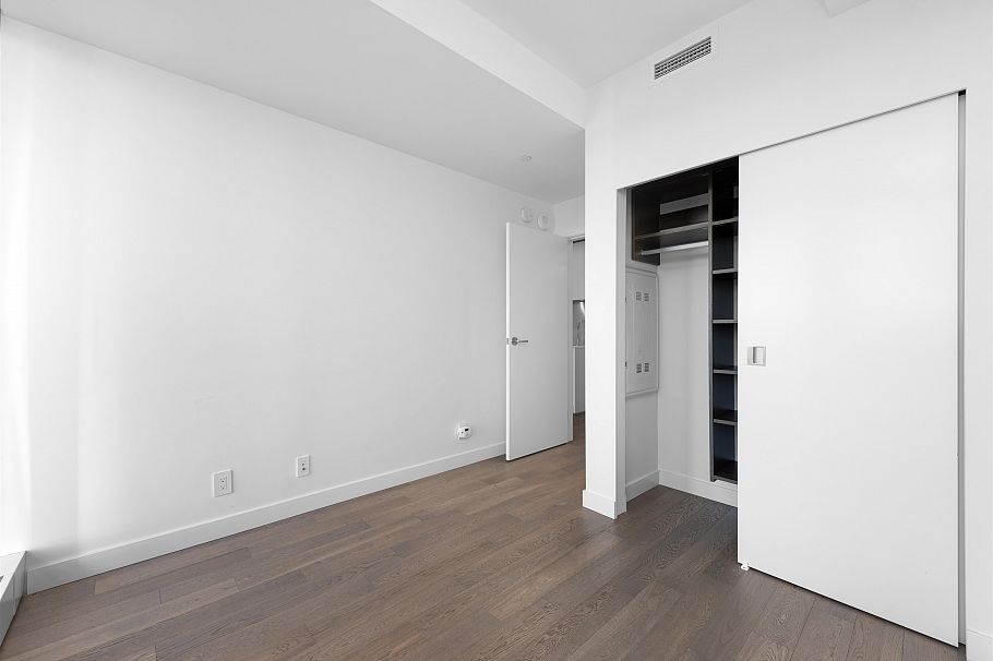 3209 1480 Howe Street Vancouver, BC - 17