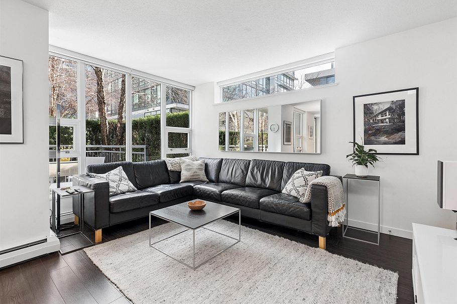 156 W 1st Avenue Vancouver, BC - 20