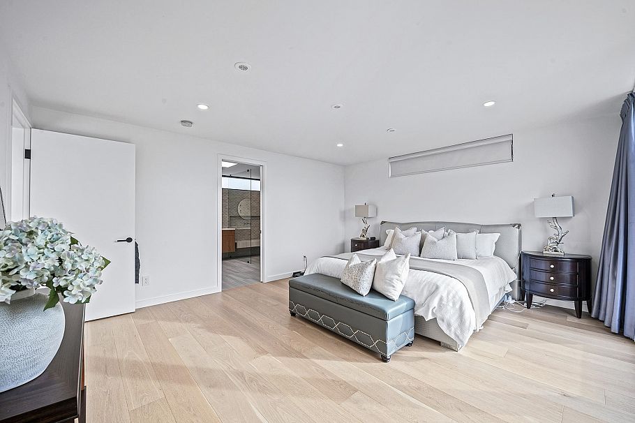 4275 Chelsea Crescent North Vancouver, BC - 12