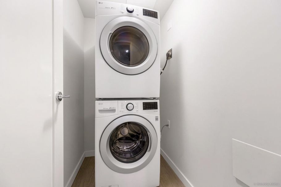 42 8628 Hazelbridge Way Richmond, BC - 11