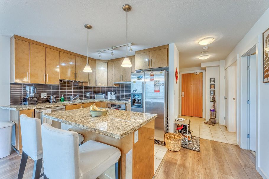 501 1189 Melville Street Vancouver, BC - 7