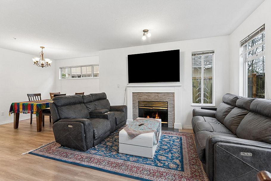 42 6511 Chambord Place Vancouver, BC - 20