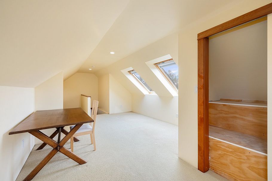 4548 W 7th Avenue Vancouver, BC - 25