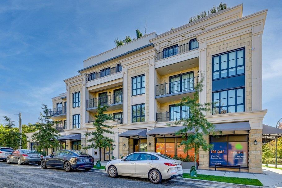 309 2096 W 47th Avenue Vancouver, BC - 2