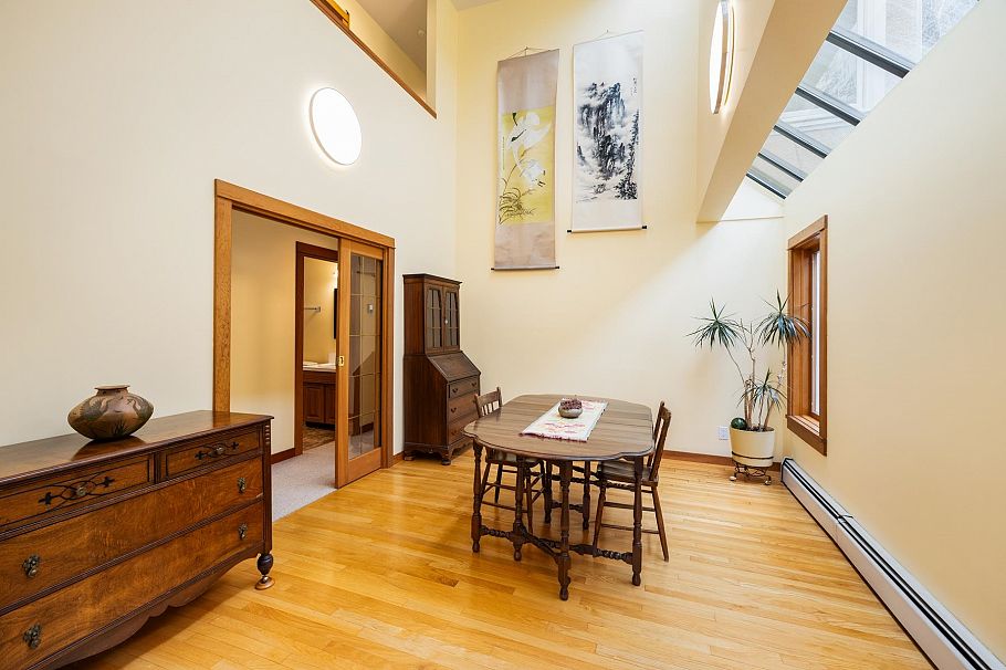 4548 W 7th Avenue Vancouver, BC - 6