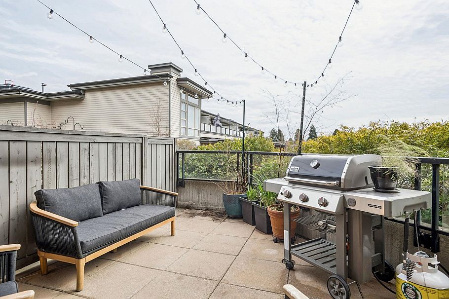 218 4550 Fraser Street Vancouver, BC - 26