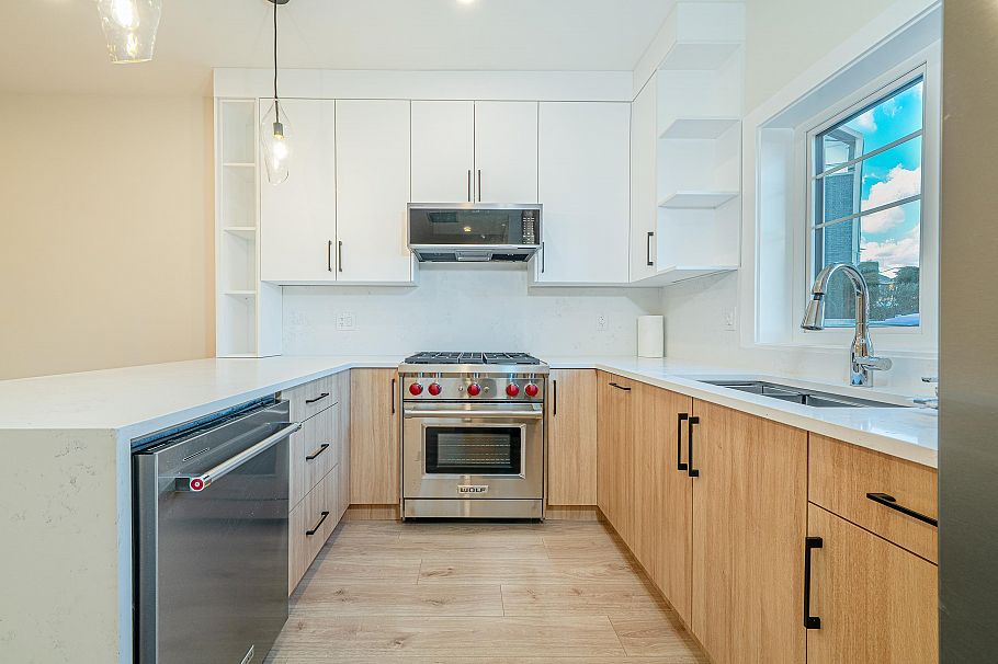 972 Park Drive Vancouver, BC - 11