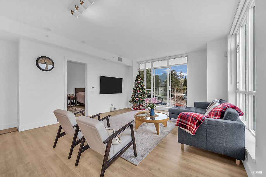 208 2385 Emery Court North Vancouver, BC - 8