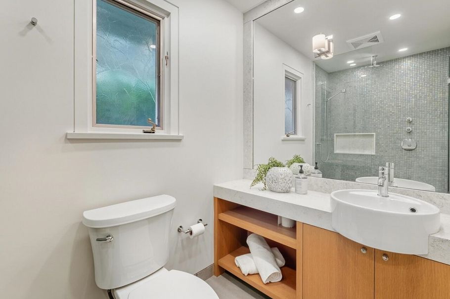 1973 Stephens Street Vancouver, BC - 16