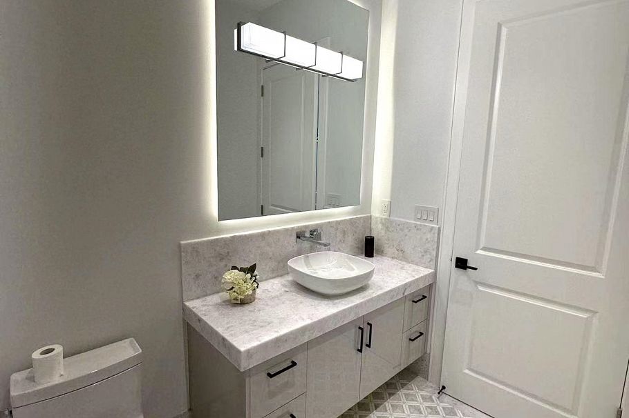 3349 W 19th Avenue Vancouver, BC - 8