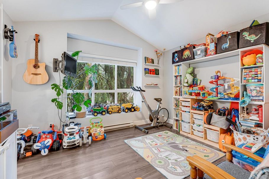 18 1073 Lynn Valley Road North Vancouver, BC - 9