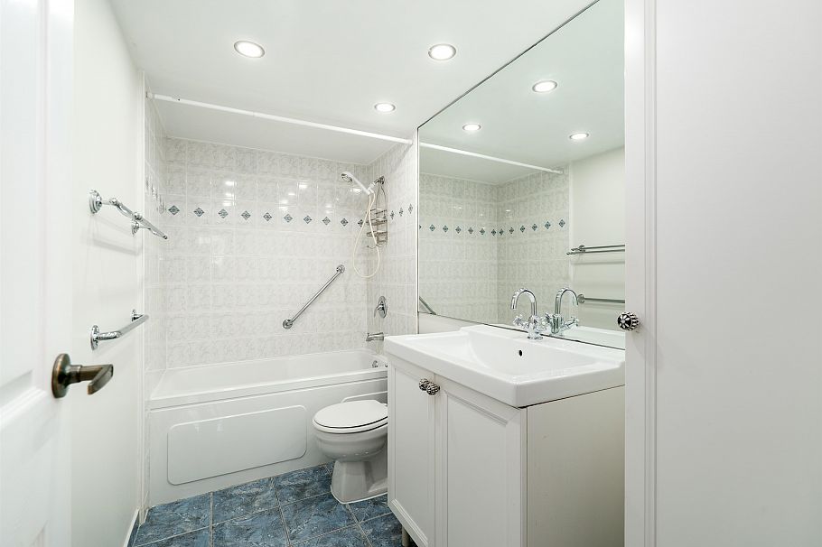 1404 2008 Fullerton Avenue North Vancouver, BC - 26