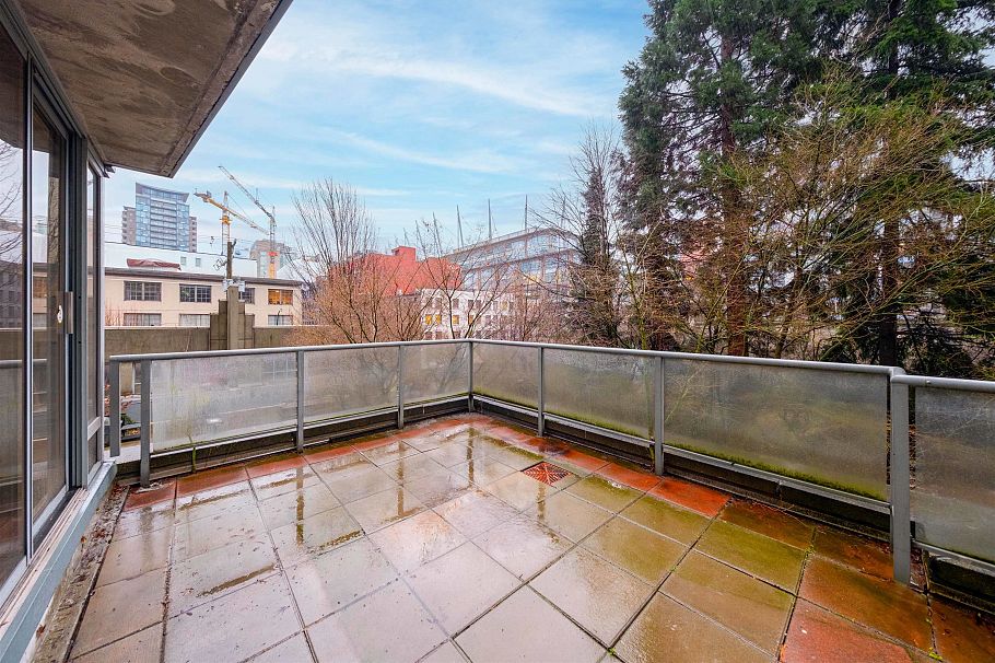 301 930 Cambie Street Vancouver, BC - 29