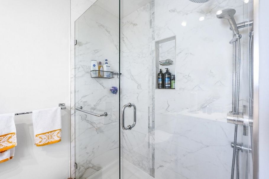 38 889 Tobruck Avenue North Vancouver, BC - 7