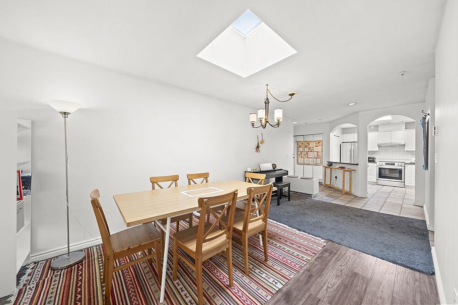 304 1550 Fell Avenue North Vancouver, BC - 10