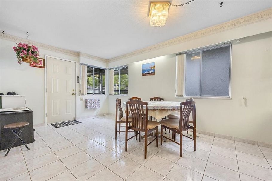 919 E 39th Avenue Vancouver, BC - 37