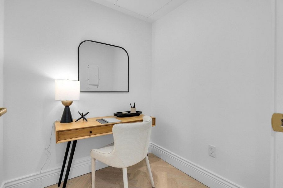 203 2096 W 47th Avenue Vancouver, BC - 17