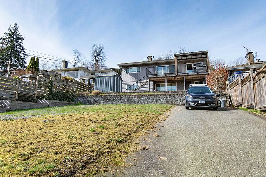 943 Shavington Street North Vancouver, BC - 37