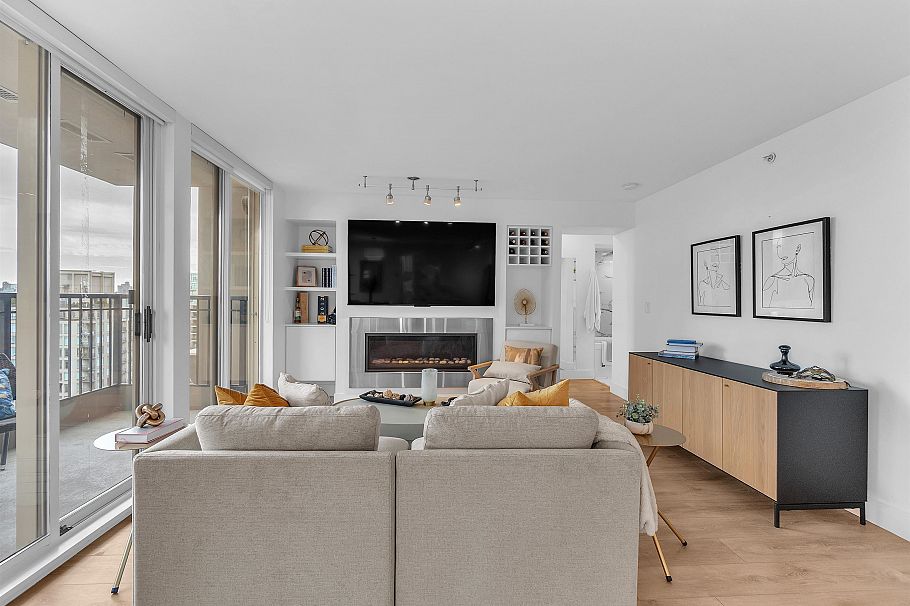 2504 969 Richards Street Vancouver, BC - 4