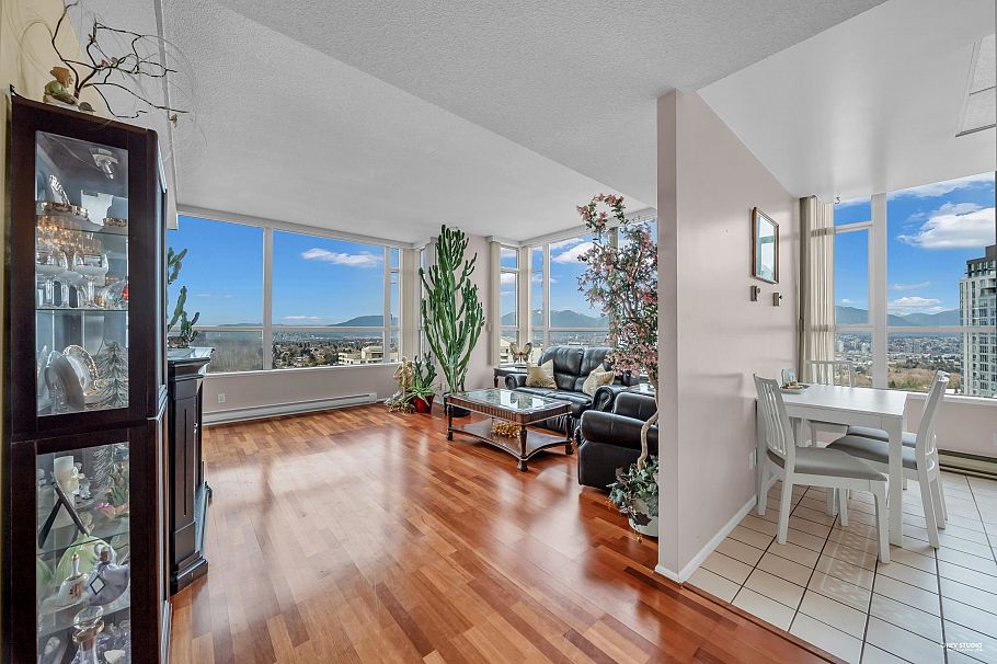 2301 5885 Olive Avenue Burnaby, BC - 8