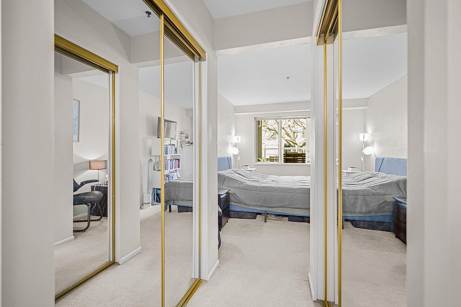 204 3168 Laurel Street Vancouver, BC - 14