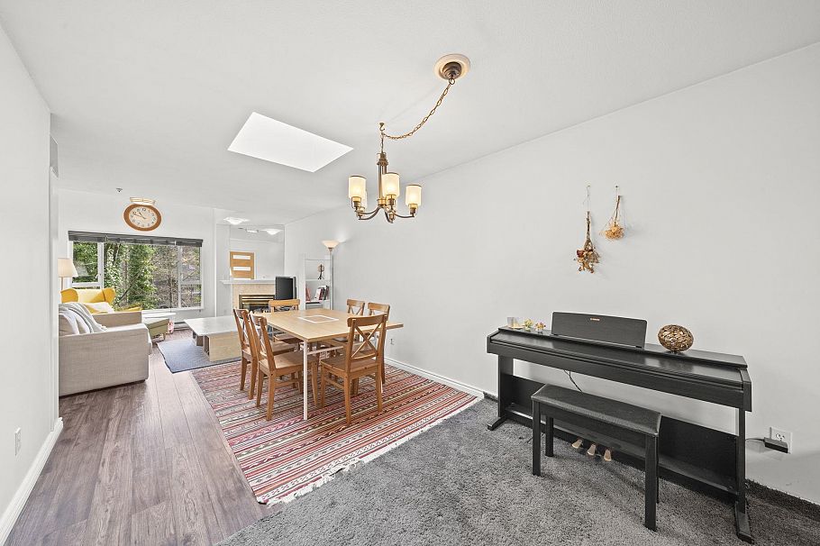 304 1550 Fell Avenue North Vancouver, BC - 9