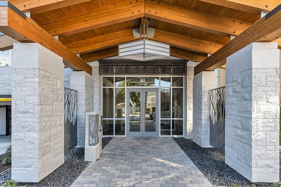 109 2325 Emery Court North Vancouver, BC - 32