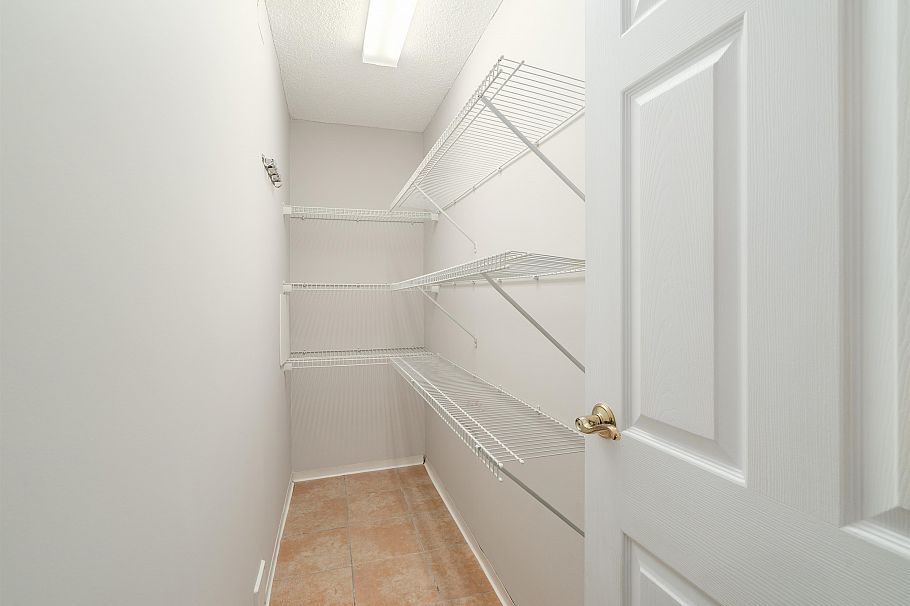 1404 2008 Fullerton Avenue North Vancouver, BC - 14