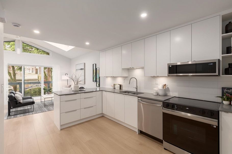 721 E Pender Street Vancouver, BC - 10