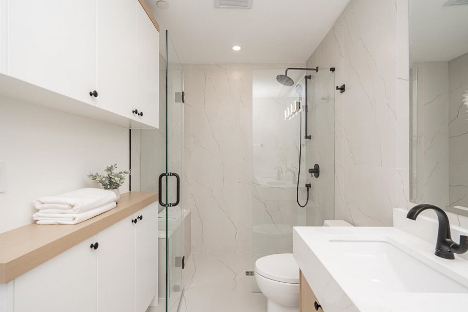 1 150 E 51st Avenue Vancouver, BC - 19