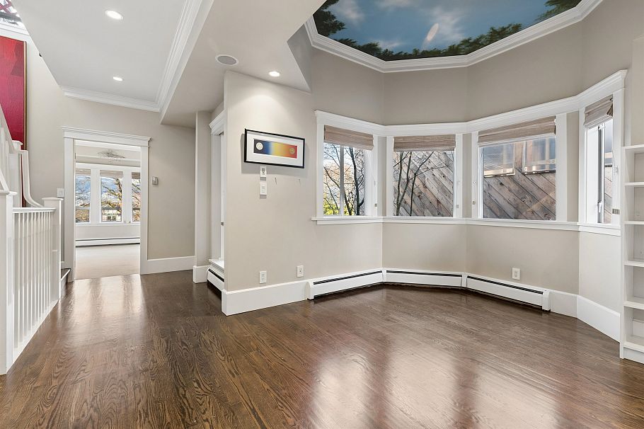 2518 Point Grey Road Vancouver, BC - 21